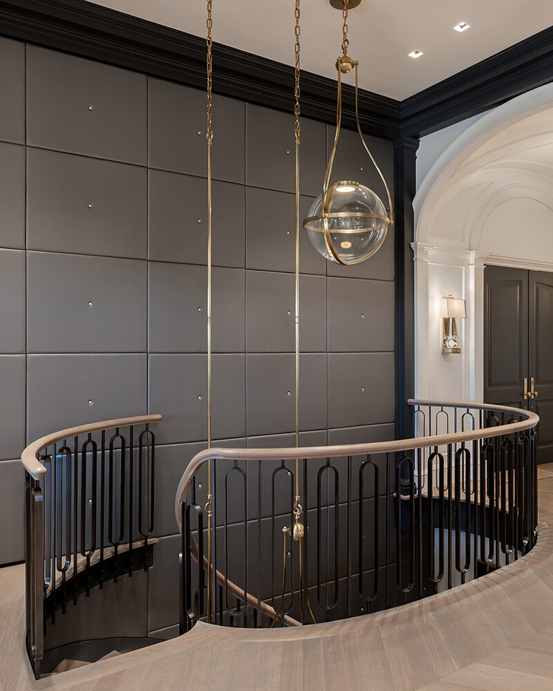 Upscale Artistry, Downtown Digs