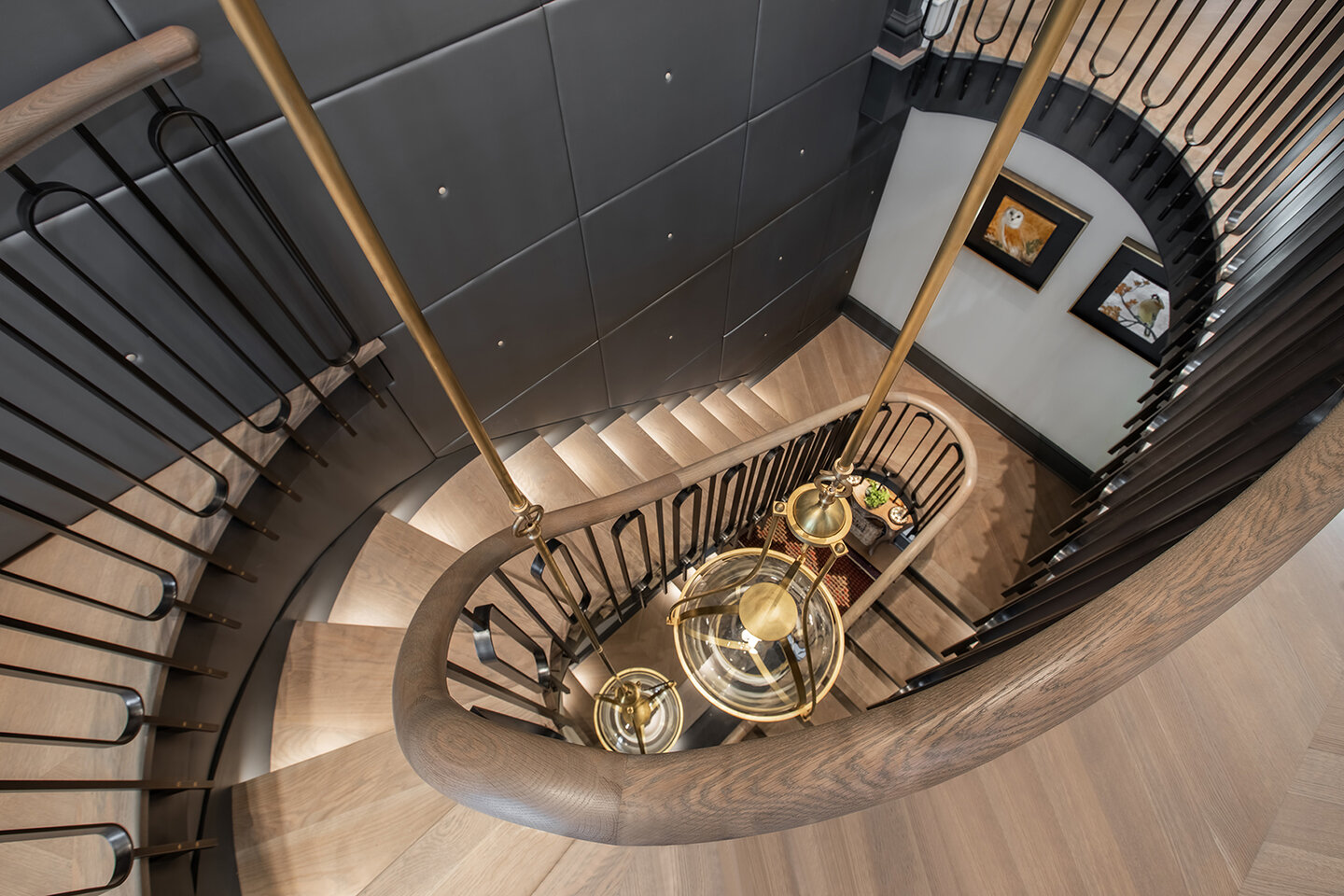 Upscale Artistry, Downtown Digs
