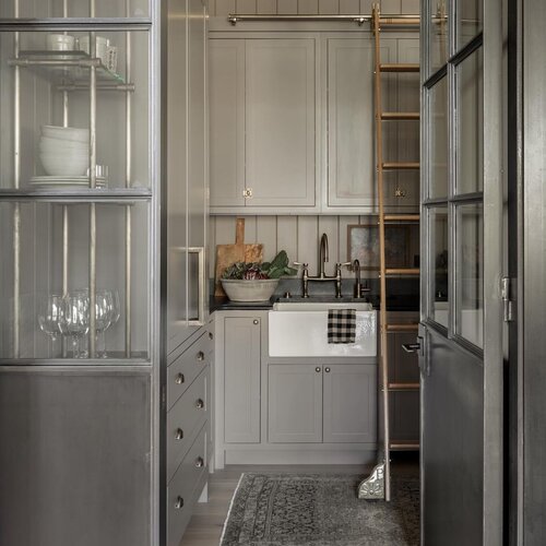 Steel butler's pantry
